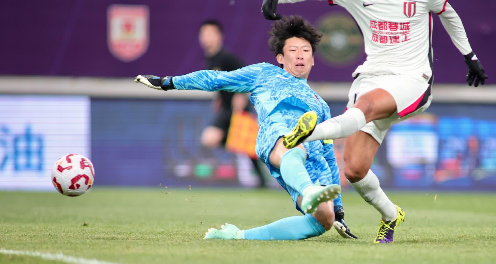 凯发体育登录入口-包含河南3-2浙江晋级将战申花，王上源、钟义浩互相传射，卡多索绝杀的词条